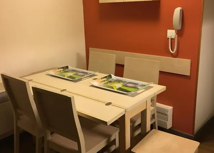 Joli Meuble T2 Au Cap Esterel Vue Esterel Et Saint-Raphaël